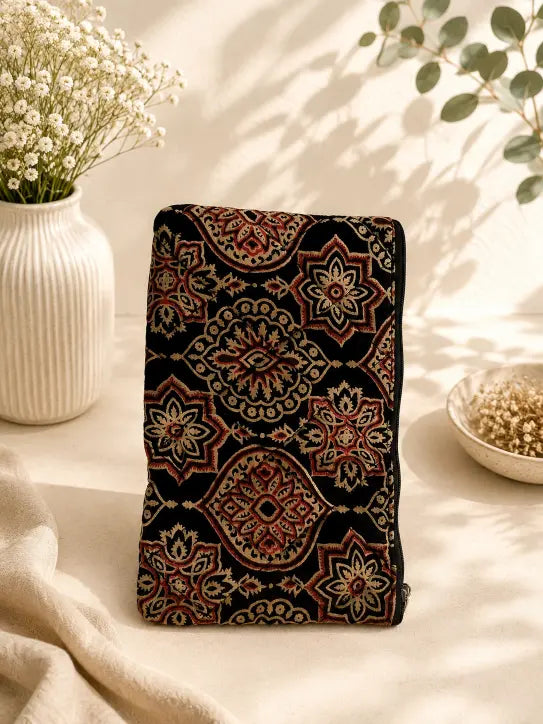 Ladies Pouch