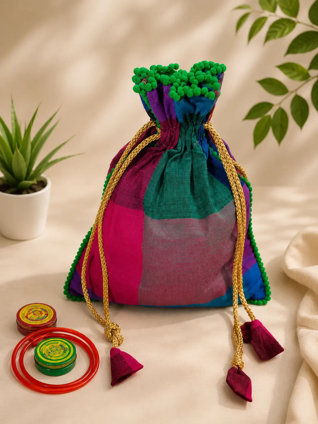 Madras Checks Potli