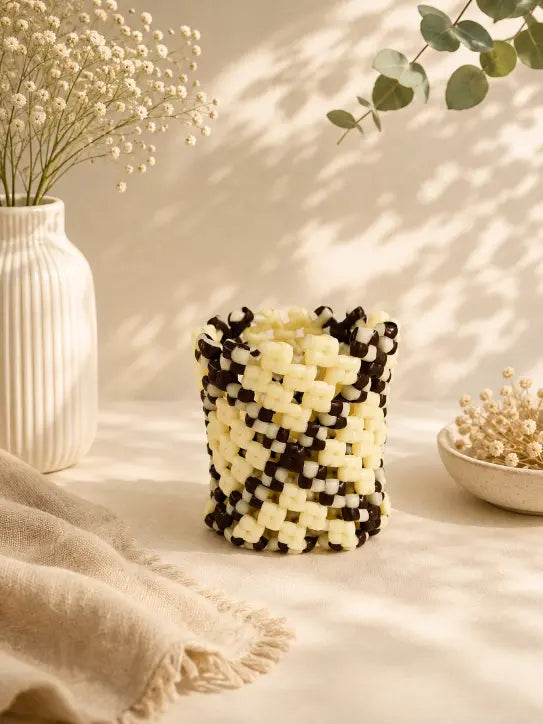 Wire Knitted Pen Stand
